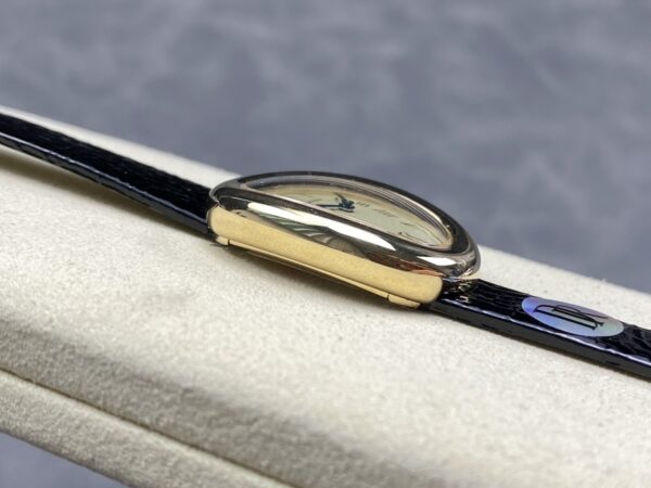 sy_no_FB7124B192ADB69710D80232860E5020_4 Cartier Bathtub Series Quartz Movement 30 meter Waterproof Women's Watch Swiss Watch 31 * 23mm White Dial Gold Case