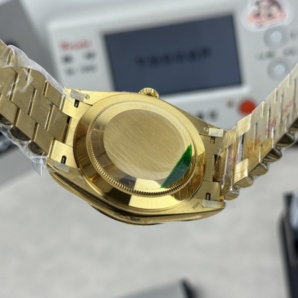sy_no_04958474FF7ACB6DEAD8EE47DF9363DF_5 Rolex Day-Date 18K Yellow Gold White Roman Dial President Bracelet Watch