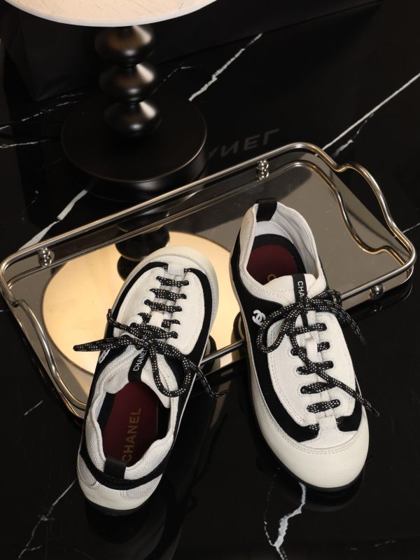 sy_no_1748F30A5EC49C088D45301AB050EEAB_7 CHANEL Black & White Color-Blocked Retro Trainer Sneaker