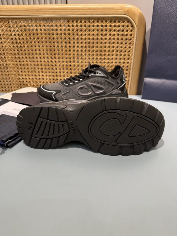 sy_no_2C3D689954FF748E6B411746FB53EAEA_3 Dior B30 Black Mesh Dad Sneaker