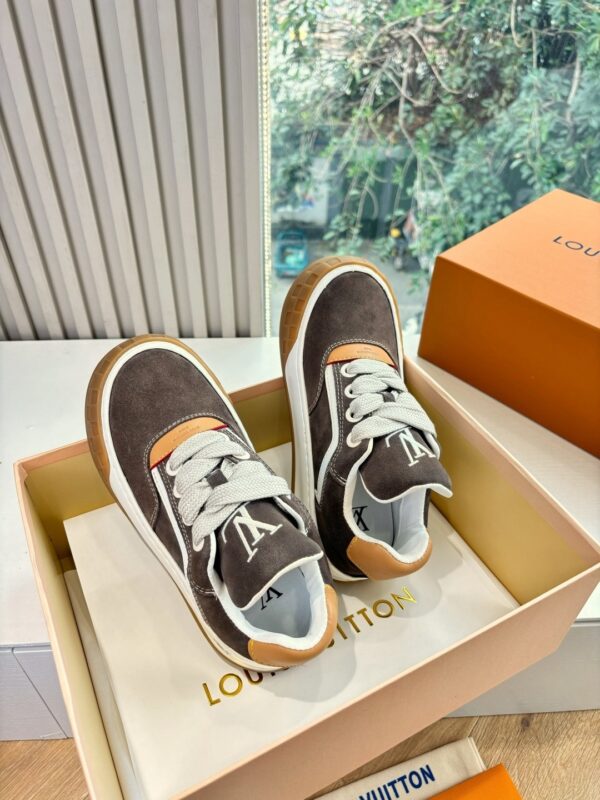 sy_no_5E097E054ECE431575AD1D09F9DA2602_2 LV Dark-Brown Suede Platform Sneaker