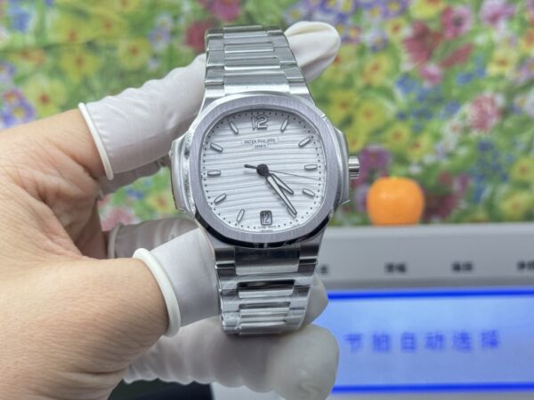 sy_no_6BF5E57F5E1C1DB3B07501039B6D2F03_0 Patek Philippe Nautilus 5711/1A-011 Steel White Dial Watch