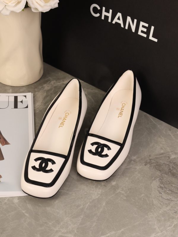 CHANEL Black & White Color-Blocked Square-Toe Slingback Heel