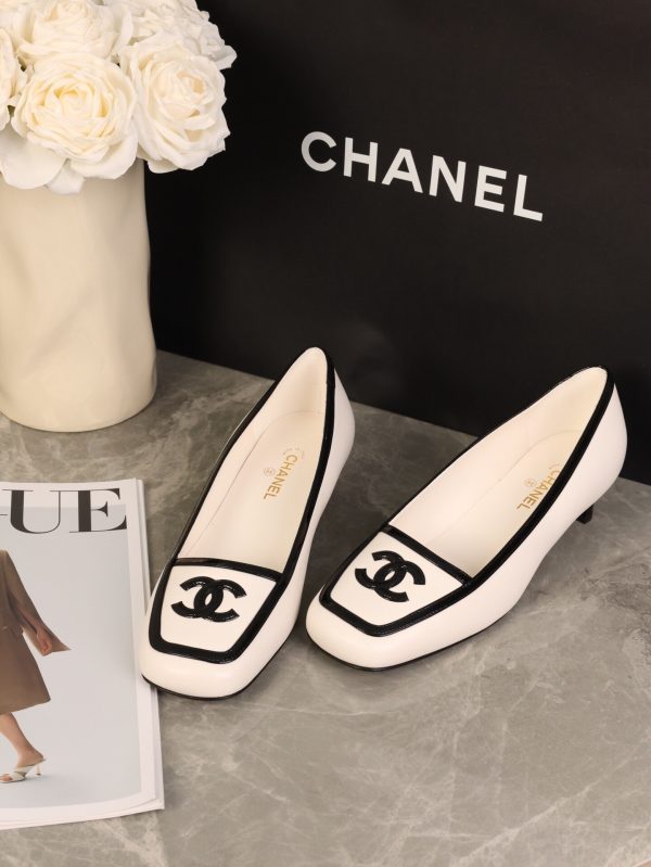 CHANEL Black & White Color-Blocked Square-Toe Slingback Heel